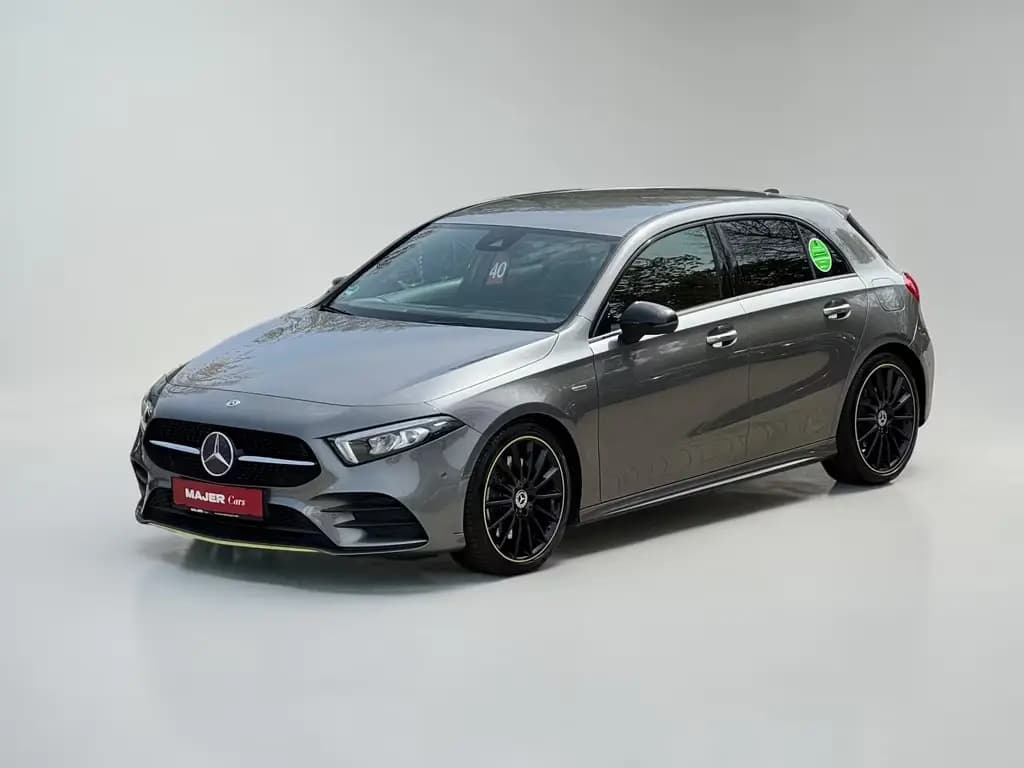 Main__Slider__Photo:Mercedes-Benz A 250 AMG*Edition 1*Night-Paket*LED*ALCANTARA 10/2018-0