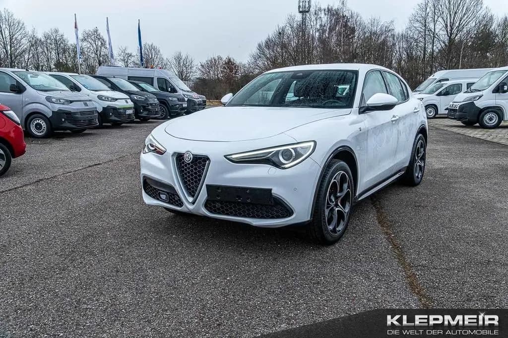 Main__Slider__Photo:Alfa Romeo Stelvio Ti 2.0 Turbo 16V 206kW (280 PS) AT8 - 07/2022-0
