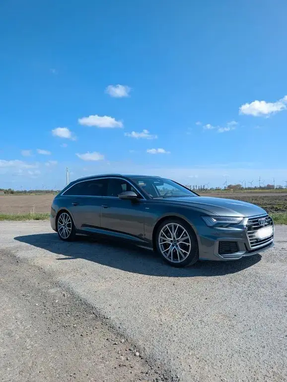 Main__Slider__Photo:Audi A6 45 TFSI quattro S tronic Avant - 07/2019-1