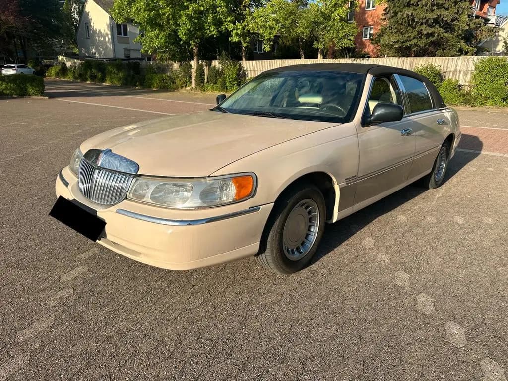 Main__Slider__Photo:Lincoln Town Car Cartier 4.6 L V8 Leder SHZ Klima TÜV:27 08/1998-0