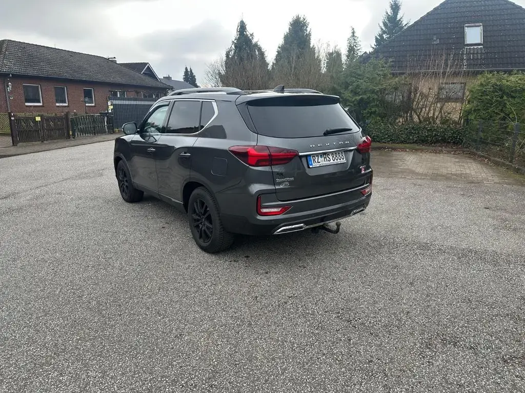 Main__Slider__Photo:Ssangyong Rexton 2.2 Diesel e-XDi 220 Sapphire 4WD AT ... 03/2023-1