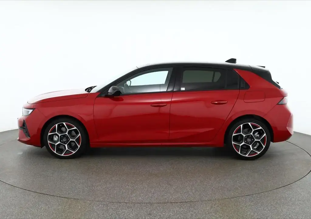 Main__Slider__Photo:Opel Astra L 1.6 Turbo Hybrid GS Line LED 360° DAB 05/2022-1