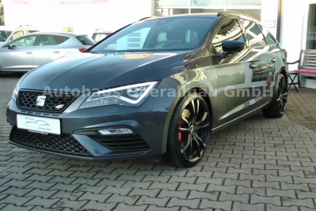 Main__Slider__Photo:Seat Leon ST Cupra 300 4Drive*ACC*DCC*ABT 19"*Beats 11/2018-0