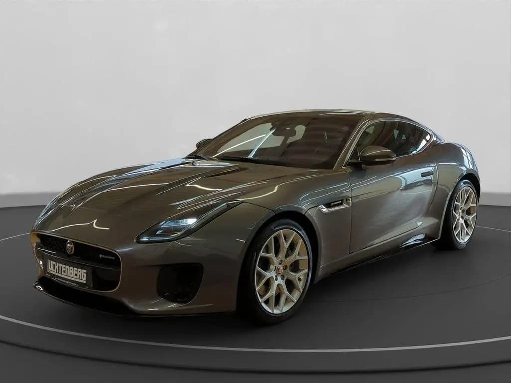 Main__Slider__Photo:Jaguar F-Type COUPE P300 R-DYANMIC PANO-DACH+TEIL-LEDER 03/2018-0