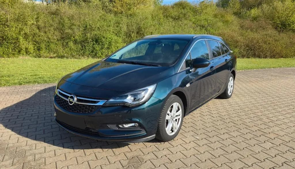 Main__Slider__Photo:Opel Astra ST 1.4 Turbo Business 92kW S/S Business 03/2019-0