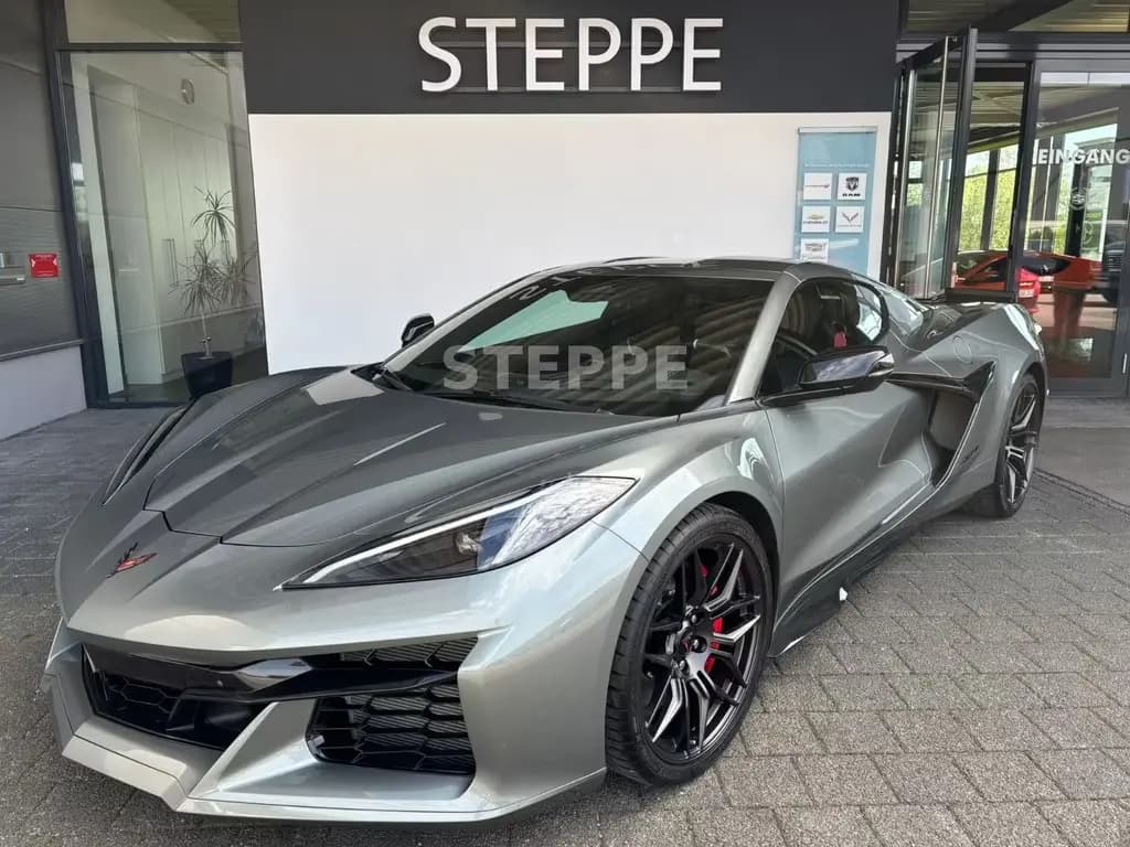 Main__Slider__Photo:Corvette Z06 5,5V8 Coupe Europamodell 3LZ 08/2025-0