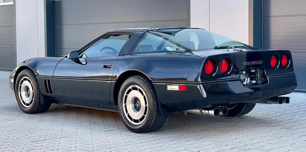 Main__Slider__Photo:Corvette C4 BLACK over BLACK 1 Owner from NEW 16000miles 07/1984-0