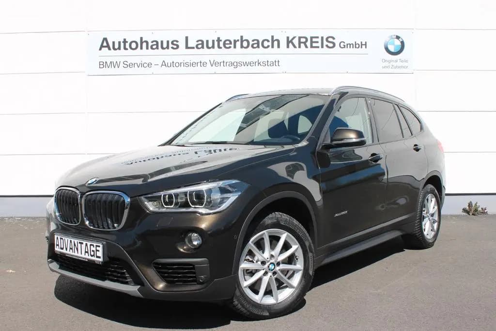 Main__Slider__Photo:BMW X1 xDrive 20i Aut. Adv. NAVI, LED, PDC, SHZ, AHK 02/2016-0