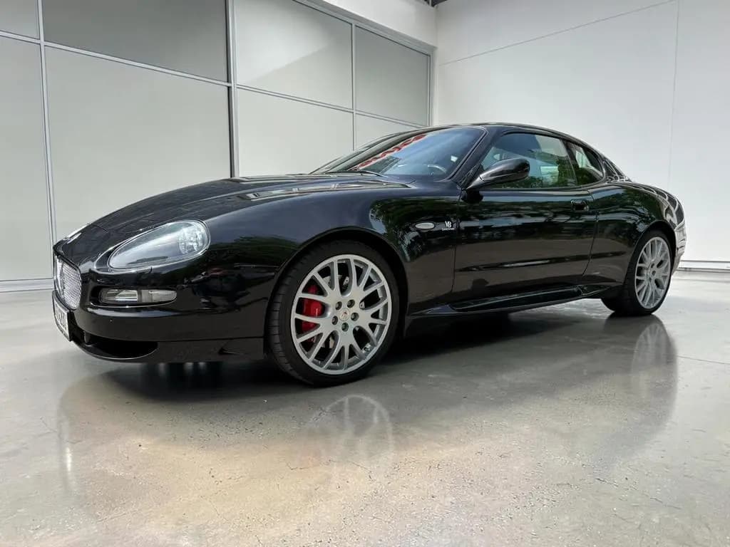Main__Slider__Photo:Maserati Gransport GranSport 1.HAND-45000-KM-TÜV-NEU 09/2005-0
