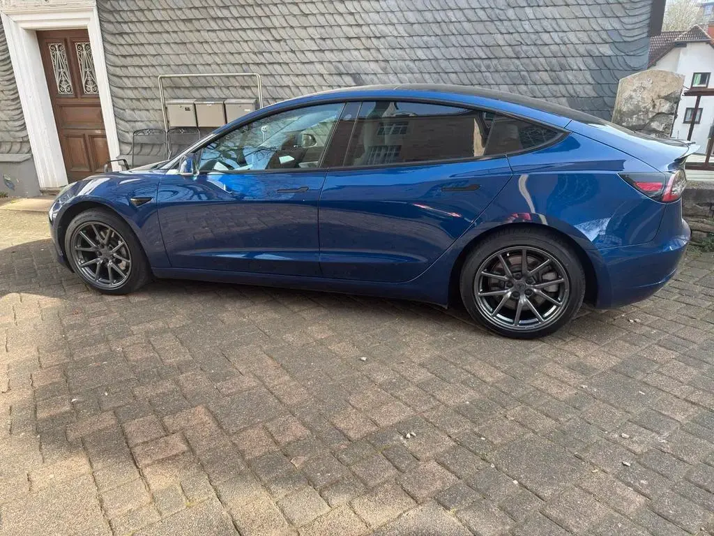 Main__Slider__Photo:Other Tesla Model 3 Long Range 79 kWh Matrix-Lic... 11/2019-1