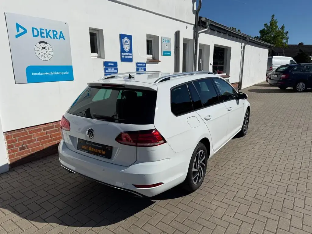Main__Slider__Photo:Volkswagen Golf VII Variant 1.0 Join*2HD*SITZH*PDC* 07/2018-1