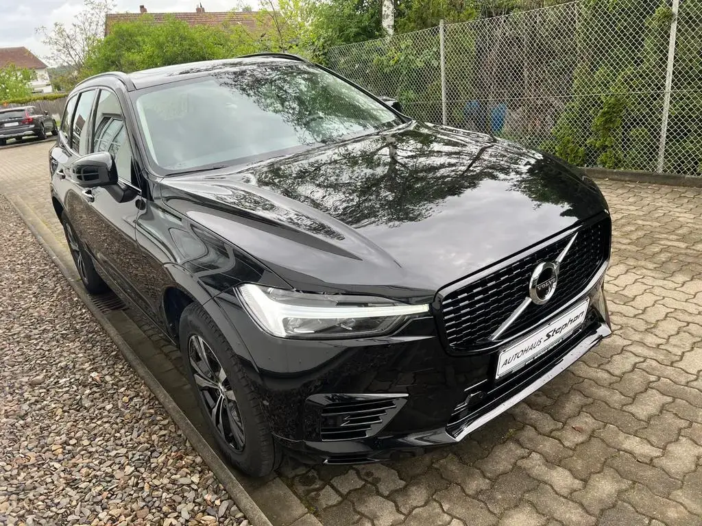 Main__Slider__Photo:Volvo XC60 Recharge T6 AWD R Design Expr. GARANTIE 03/2021-1