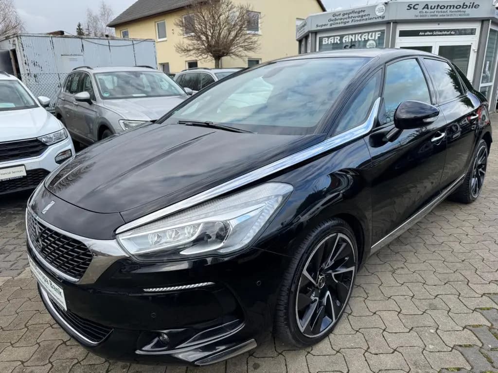Main__Slider__Photo:DS Automobiles DS5 01/2016-0