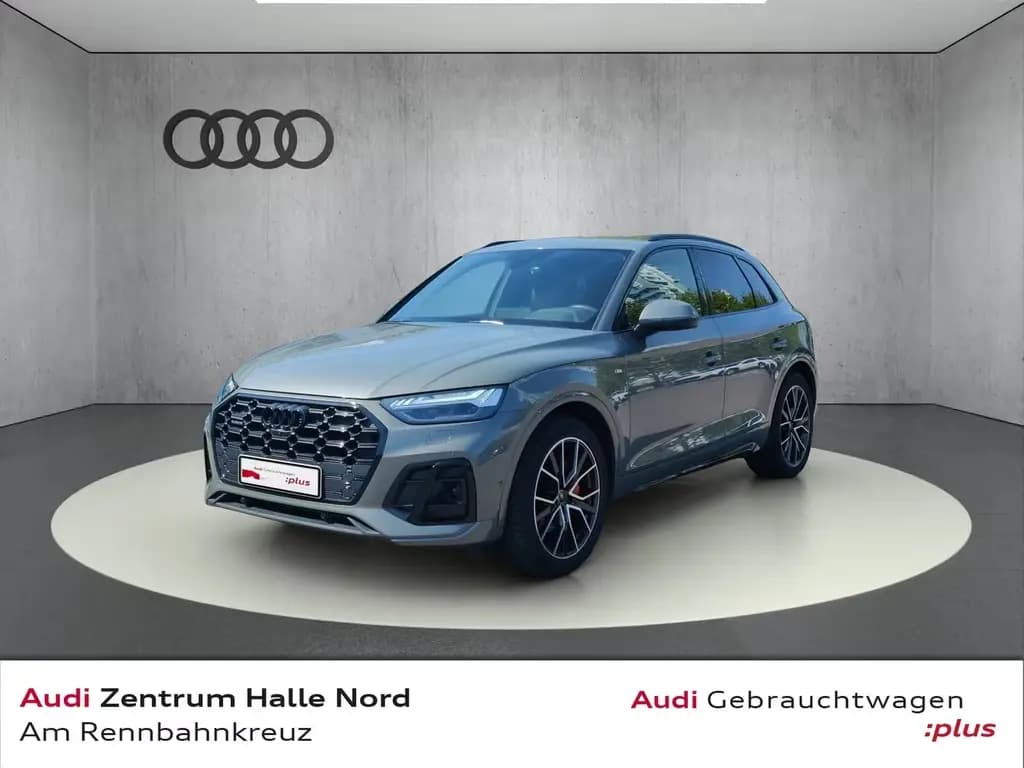 Main__Slider__Photo:Audi Q5 S line 40 TFSI quattro S tronic 11/2023-0