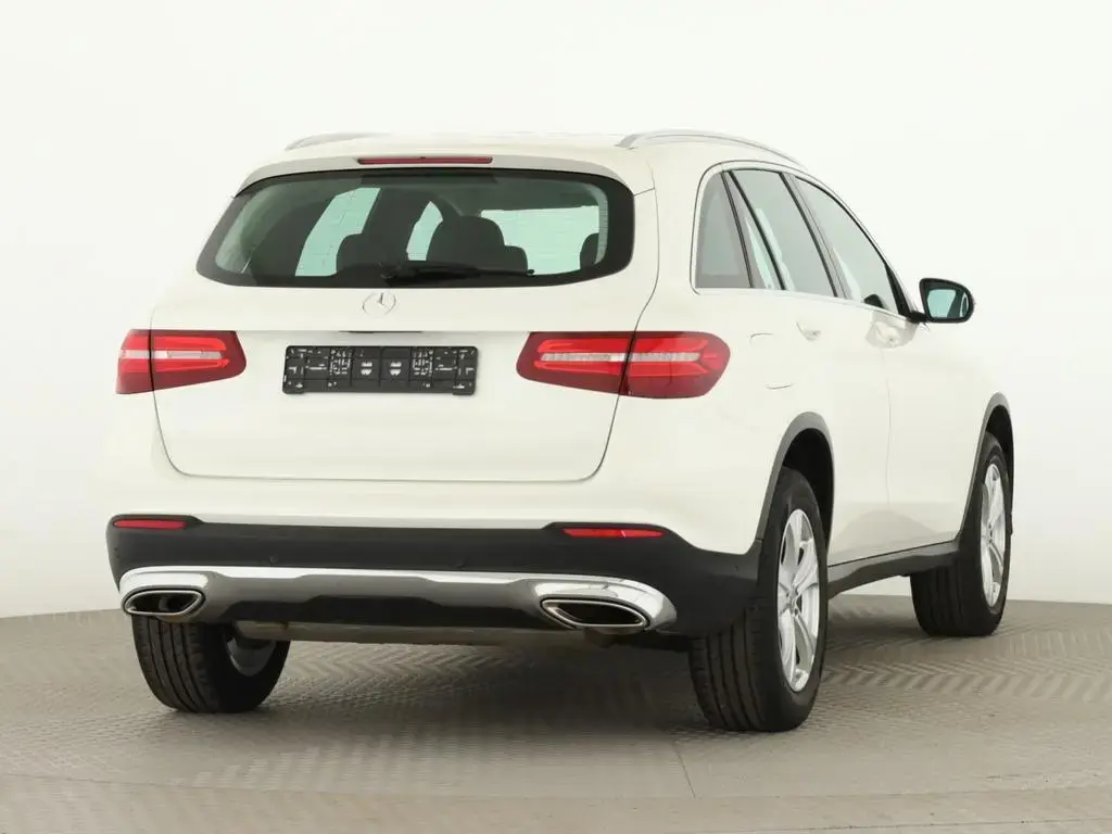 Main__Slider__Photo:Mercedes-Benz GLC 250 4M Panorama*Distronic*PTS*360°Kamera*LED 04/2018-1