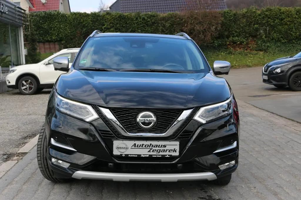 Main__Slider__Photo:Nissan Qashqai 1.3 Automatik N-Motion 04/2019-0