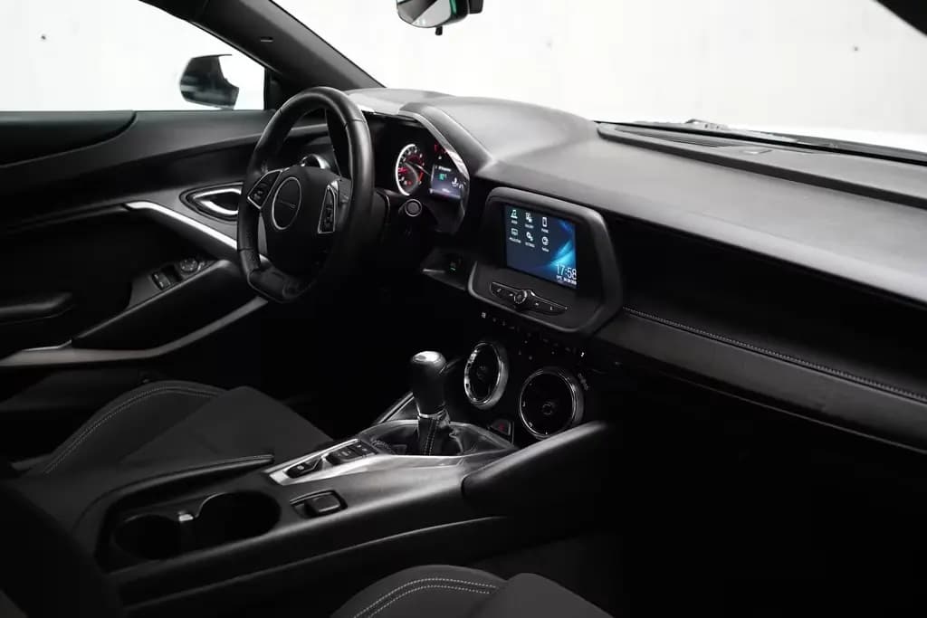 Main__Slider__Photo:Chevrolet Camaro Turbo 2.0L Turbo Benzin (LTG) Android Aut 08/2016-0