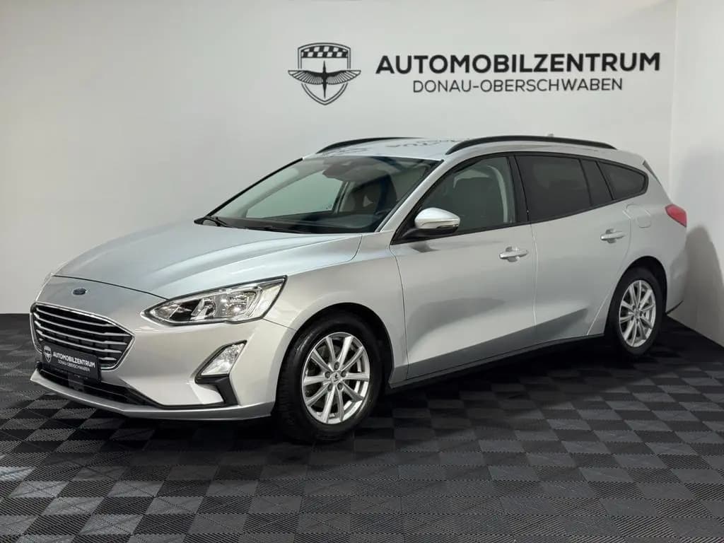 Main__Slider__Photo:Ford Focus Turnier 1.0 EcoBoost Trend *HU-NEU*2.HAND* 01/2019-0
