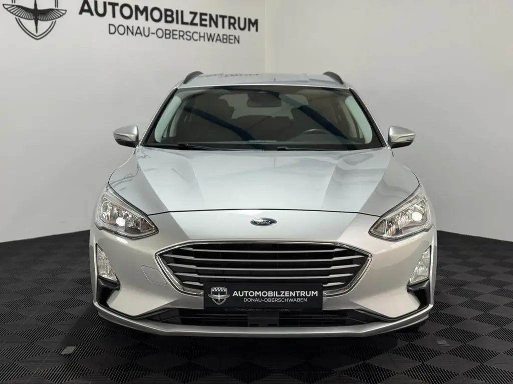 Main__Slider__Photo:Ford Focus Turnier 1.0 EcoBoost Trend *HU-NEU*2.HAND* 01/2019-1