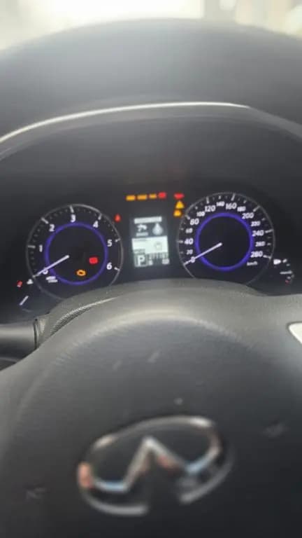 Main__Slider__Photo:Infiniti FX 30d V6 AWD GT Premium GT Premium 03/2013-0