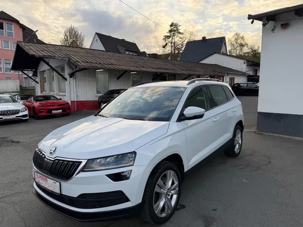 Main__Slider__Photo:Skoda Karoq Style 06/2018-0