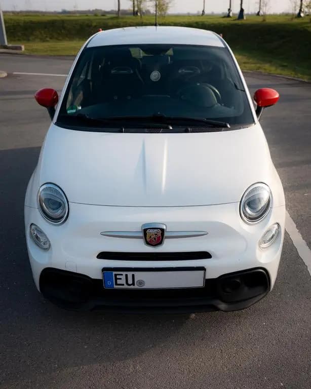 Main__Slider__Photo:Abarth 595 1.4 | 145ps 07/2017-0