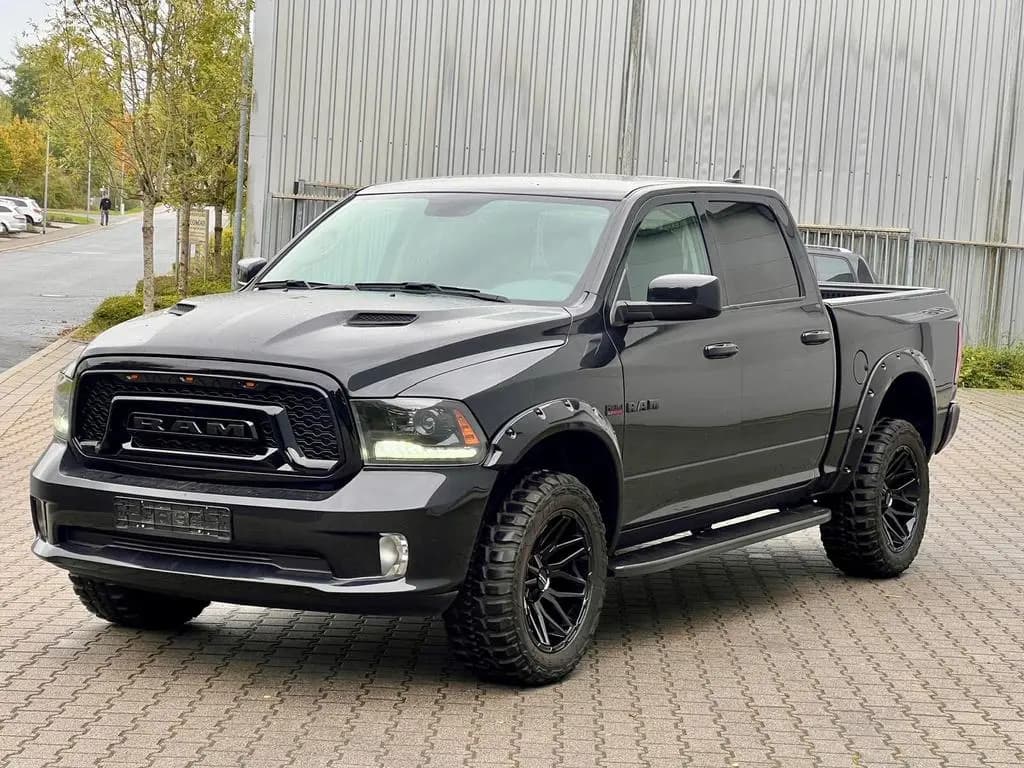Main__Slider__Photo:Dodge RAM 5,7 Monster XXL Crewcab Leder 4x4 Night 10/2019-0