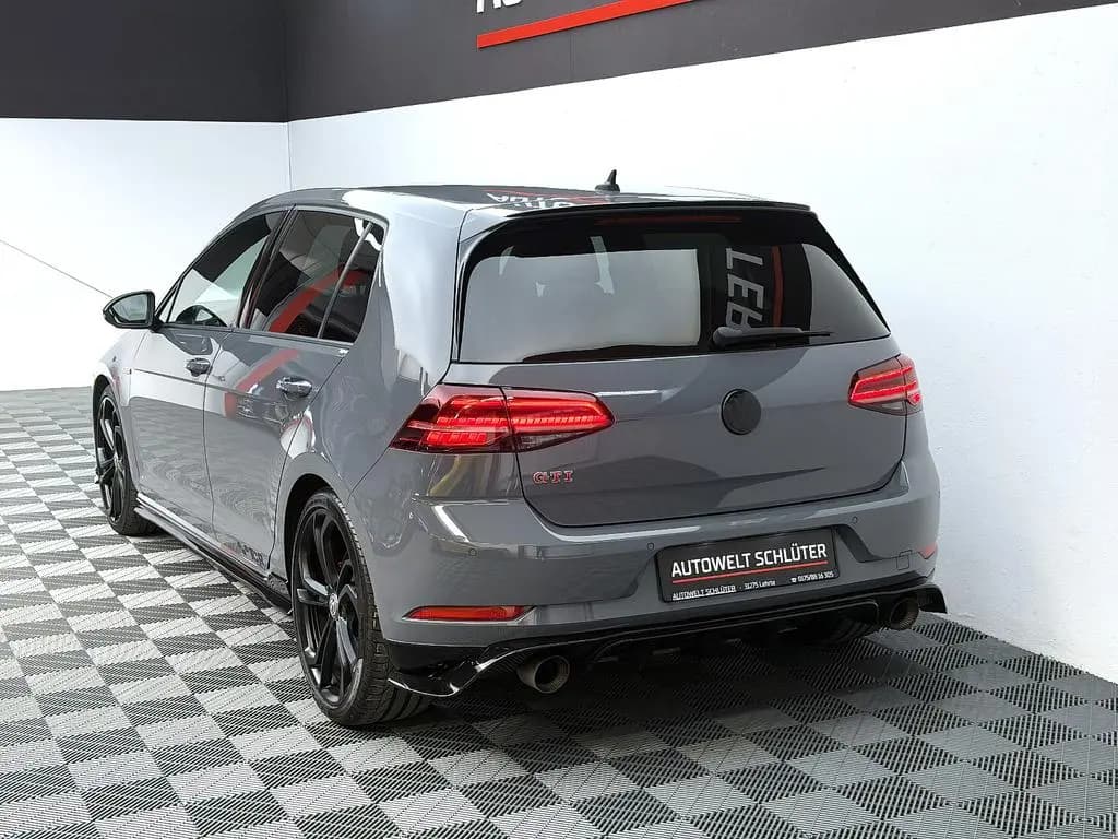 Main__Slider__Photo:Volkswagen Golf 7 GTI TCR *LED*Digital*RFK*Akrapovic* 11/2019-0