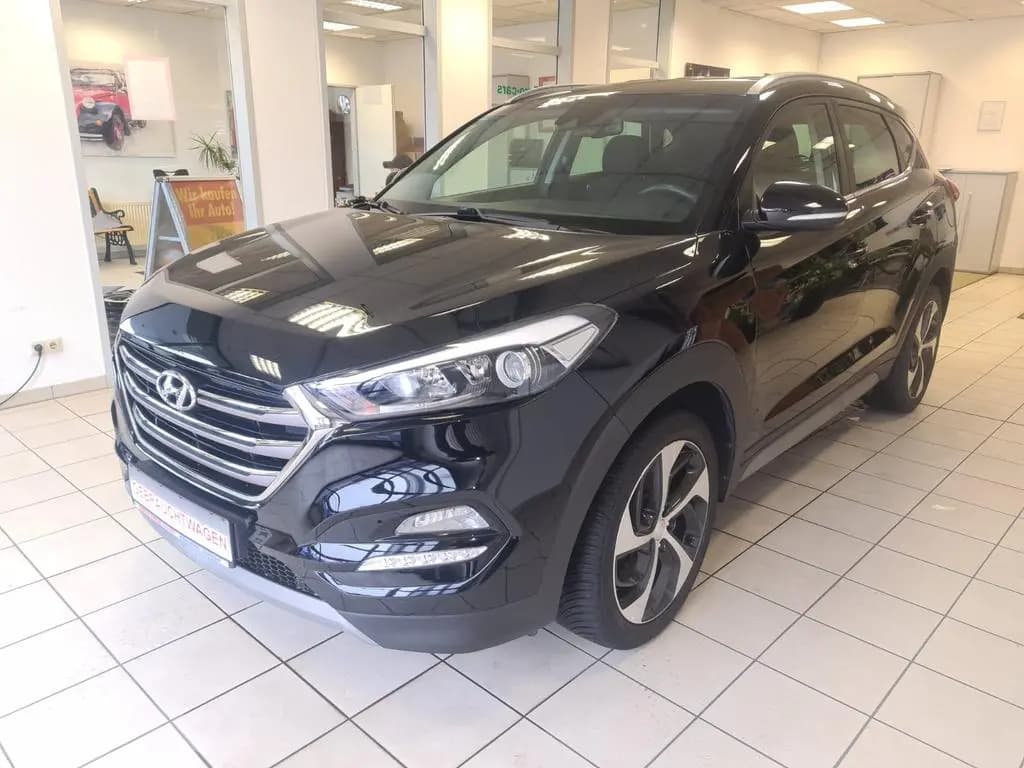Main__Slider__Photo:Hyundai Tucson Style 2WD / KLIMA / NAVI / GARANTIE 09/2018-0