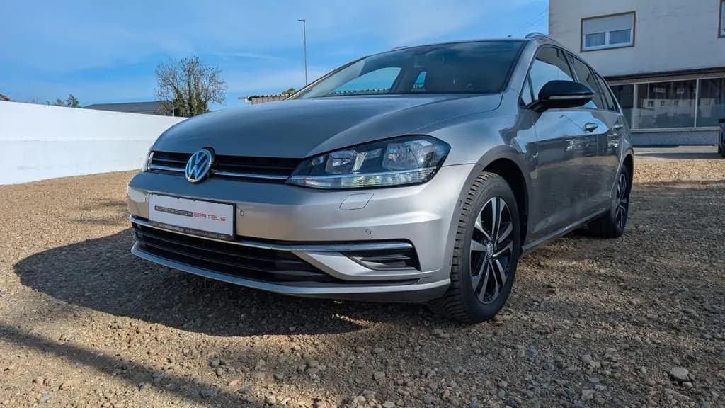 Main__Slider__Photo:Volkswagen Golf VII Variant IQ.DRIVE Start-Stopp 05/2020-0