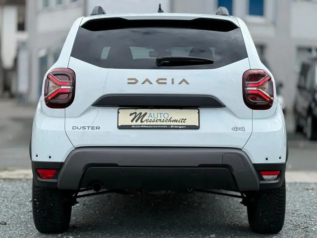 Main__Slider__Photo:Dacia Duster II Extreme 4WD NAVI SHZ LED 360CAM 12/2023-1