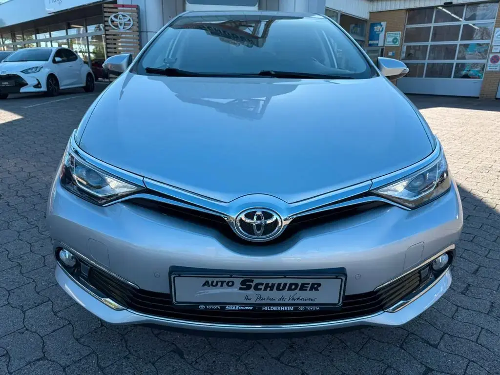 Main__Slider__Photo:Toyota Auris 1.2 Turbo Executive **AHK** 11/2015-1