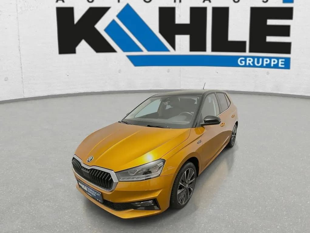 Main__Slider__Photo:Skoda Fabia 1.0 TSIO DSG First Edition CarPlay LED 09/2021-0