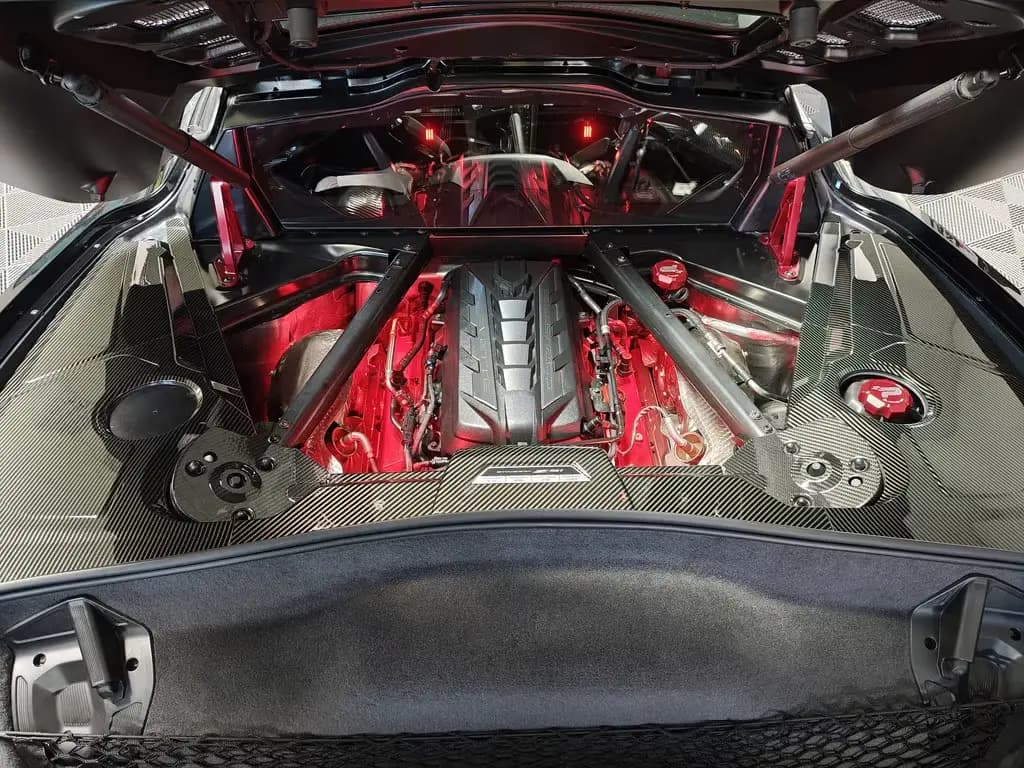 Main__Slider__Photo:Corvette C8 3LT Vollausstattung, Performance Umbau, Carbo 09/2023-0