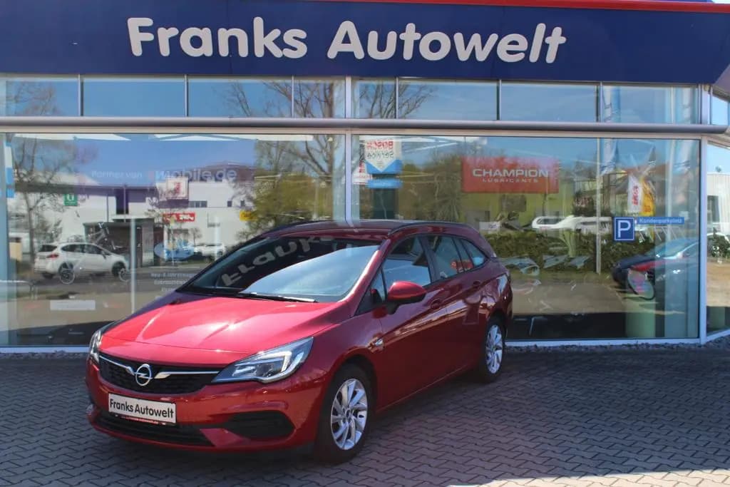 Main__Slider__Photo:Opel Astra K Sports Tourer 120 Jahre Start/Stop 01/2020-0