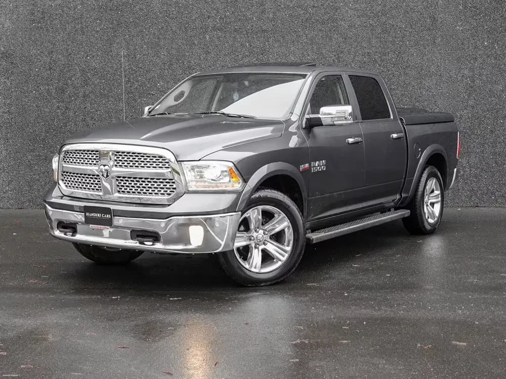 Main__Slider__Photo:Dodge 2016 Laramie €19000 +200L LPG +ONE PIECE COVER 04/2016-0