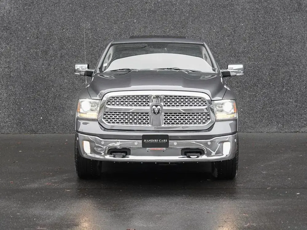 Main__Slider__Photo:Dodge 2016 Laramie €19000 +200L LPG +ONE PIECE COVER 04/2016-1