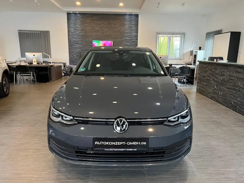 Main__Slider__Photo:Volkswagen Golf VIII LIM.2.0TDI*NAV*LED*DIGI*ACC*STHZ*DAB*1 03/2020-1