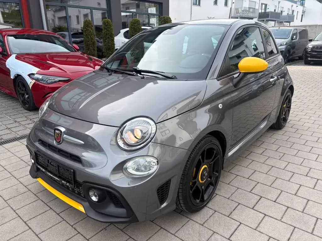Main__Slider__Photo:Abarth 595 Pista 1.4 T-Jet 118kw 10/2020-0