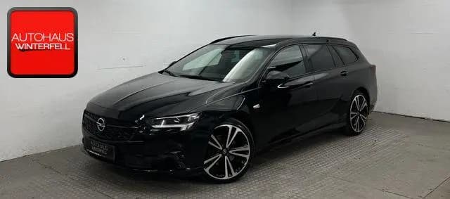 Main__Slider__Photo:Opel Insignia Sports Tourer 2.0 4x4 Ultimate AHK+HUD+ 07/2022-0