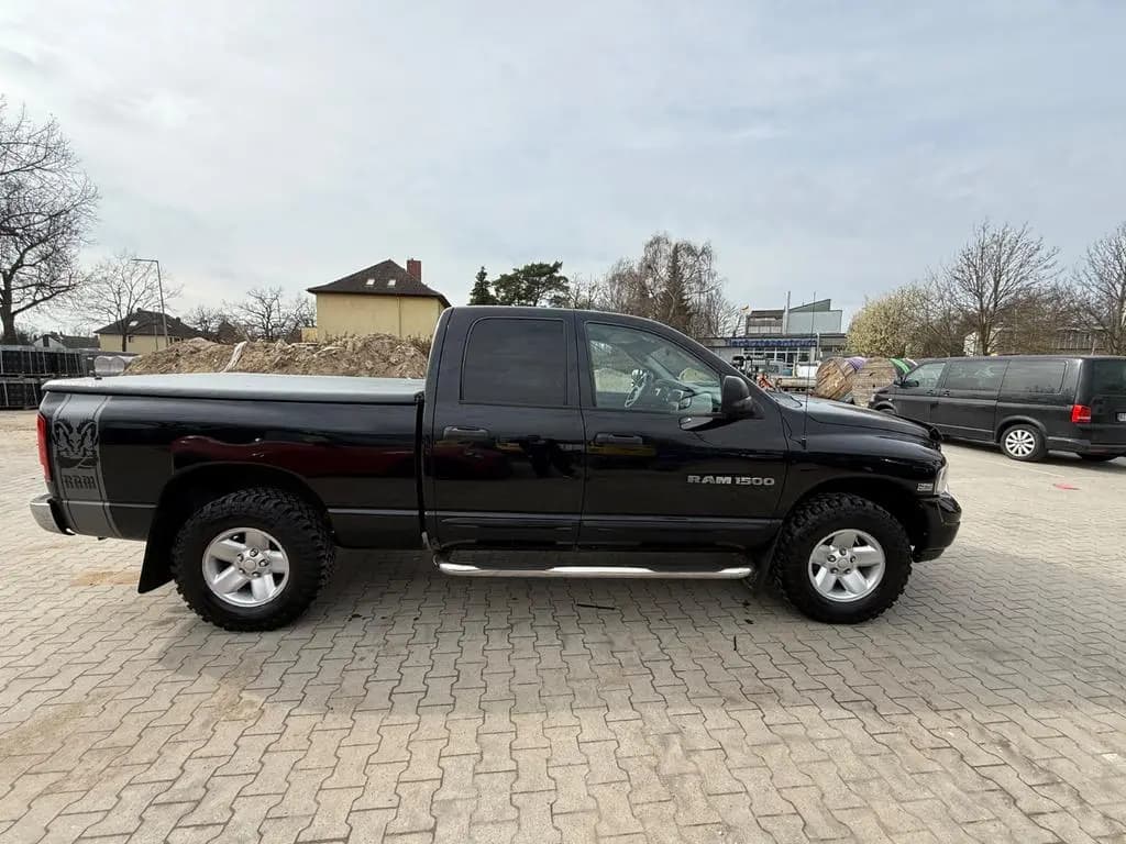 Main__Slider__Photo:Dodge RAM 1500- 5,7L mit LPG und 1-Garantie Soundanla 07/2006-0