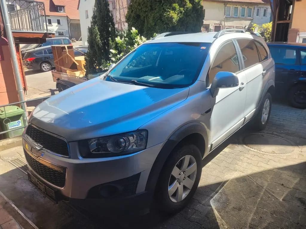 Main__Slider__Photo:Chevrolet Captiva 2.2 LT 2WD 7-Sitzer LT 08/2012-0