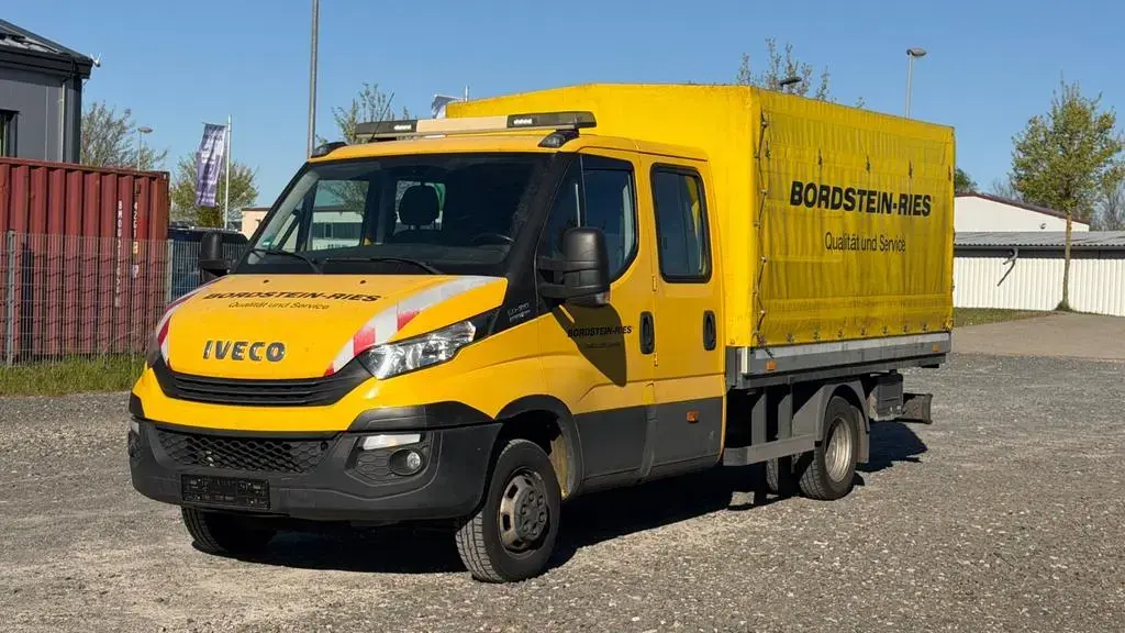 Main__Slider__Photo:Iveco Other Daily Doppelkabine 50 C Radstand3750 6 Zylinder 04/2017-1
