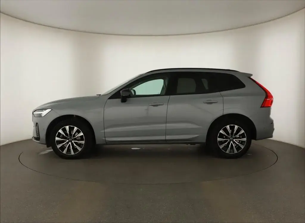 Main__Slider__Photo:Volvo XC60 07/2023-1