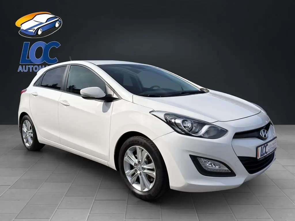 Main__Slider__Photo:Hyundai i30 FIFA World Cup Edition, Kamera, Alu, 11/2014-0