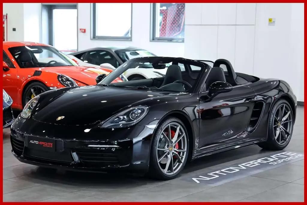 Main__Slider__Photo:Porsche Boxster 2.5 S 12/2017-0