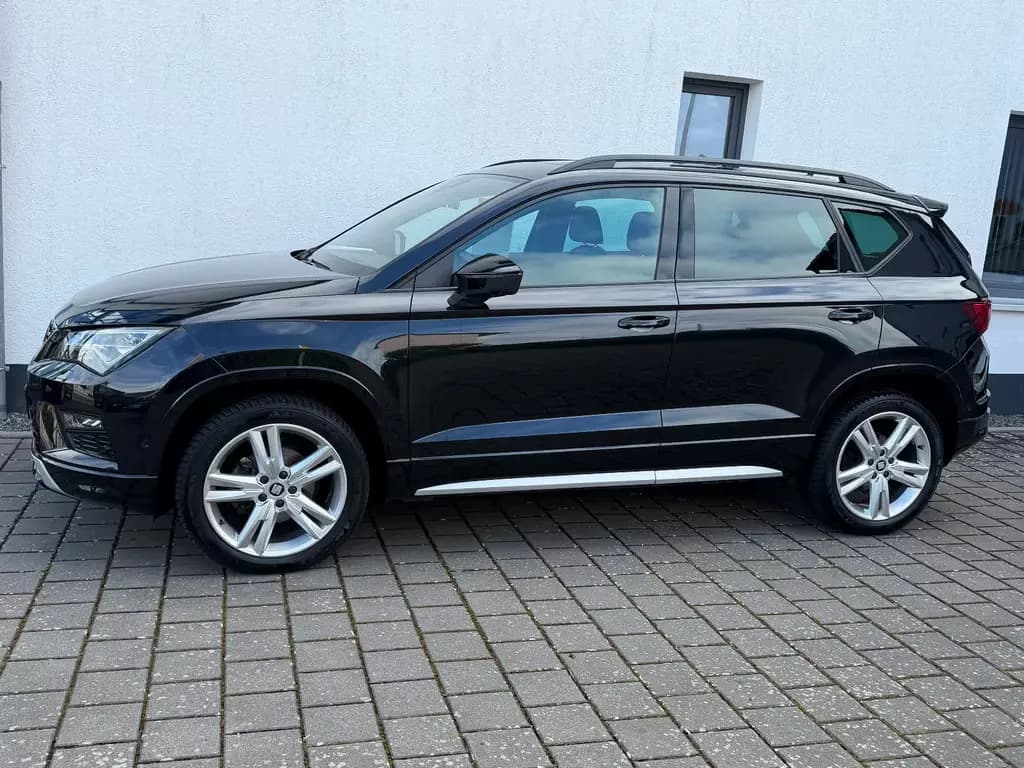 Main__Slider__Photo:Seat Ateca 1.5 TSI DSG FR (Pano.,LED,AHK,Navi,18",SH) 02/2019-0