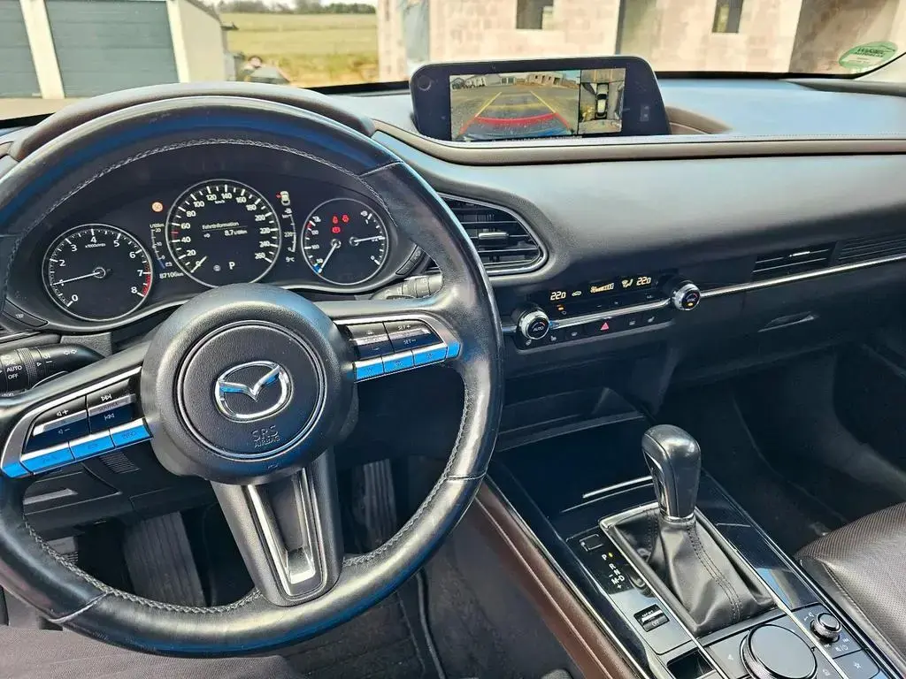 Main__Slider__Photo:Mazda CX-30 Selection Automatik Vollaussta... 06/2020-1