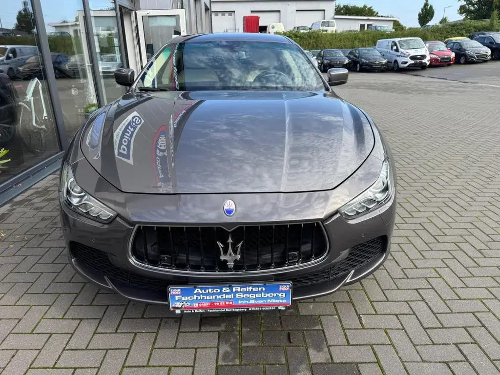 Main__Slider__Photo:Maserati Ghibli S 3.0 V6 Q4 Automatik*XENON*LEDER 09/2016-1