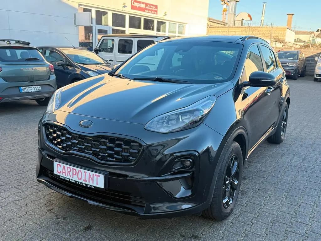 Main__Slider__Photo:Kia Sportage Black Edition/PANO/LEDER/AHK/LED/KAMERA 09/2021-0